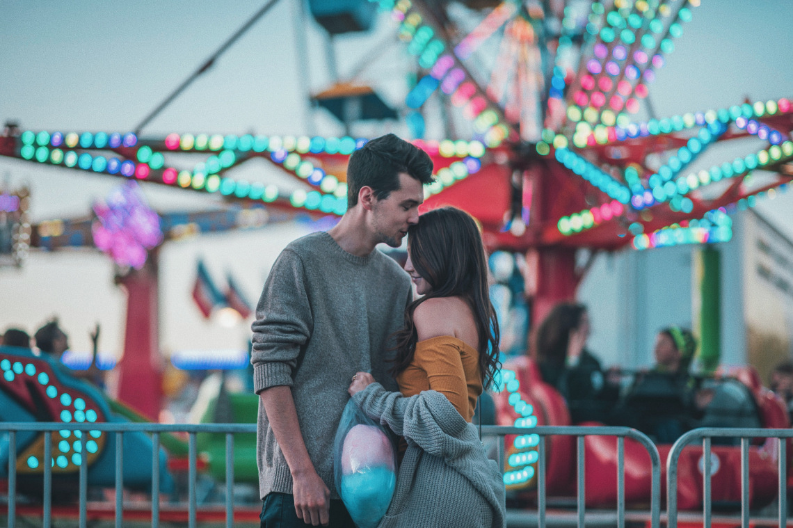 Exactly What It’s Like To Be In A Healthy Relationship With Each Of The Zodiac Signs